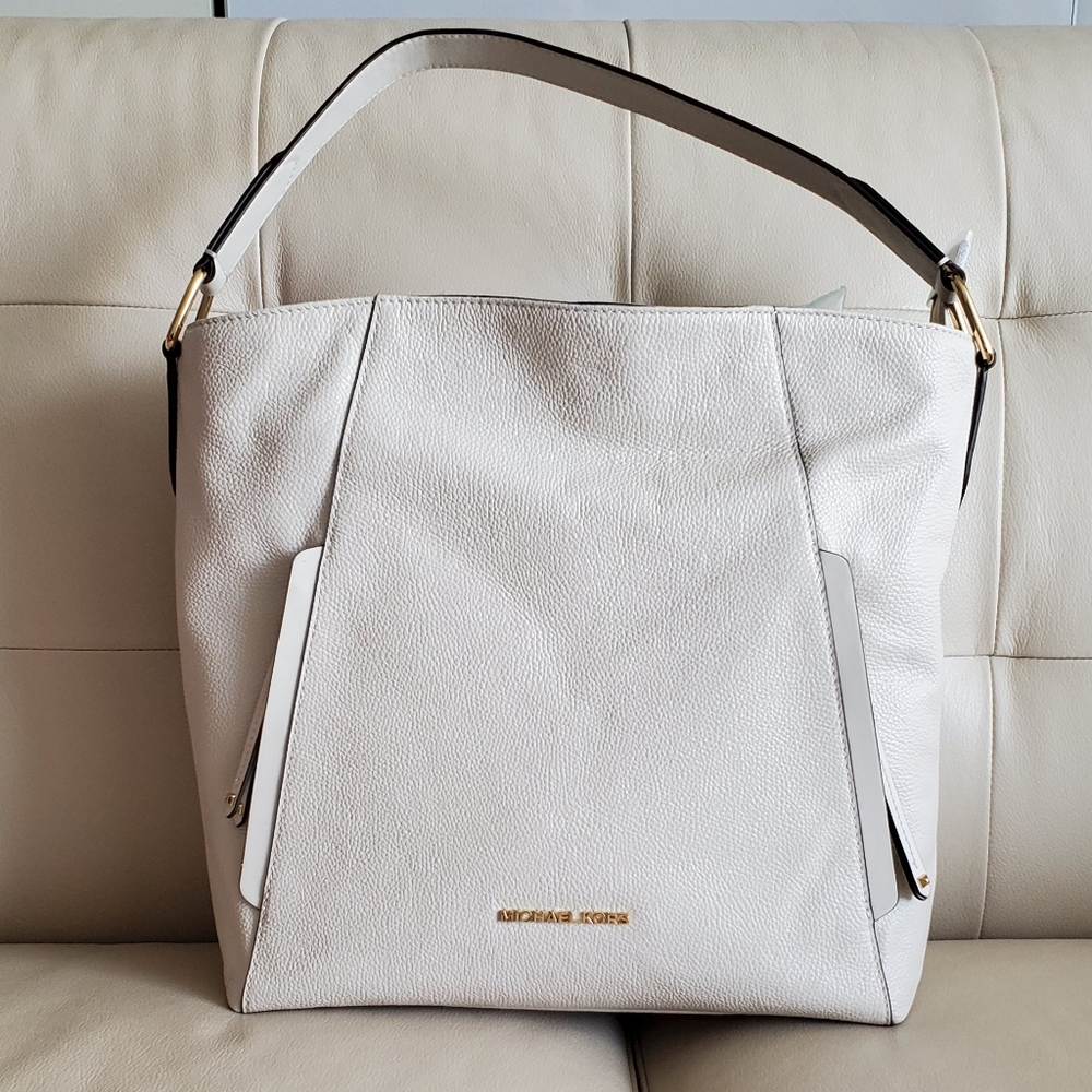 NWT MICHAEL KORS EVIE HOBO SHOULDER BAG